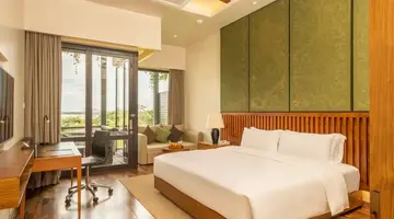DoubleTree by Hilton Weerawila Rajawarna Resort