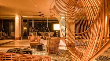 DoubleTree by Hilton Weerawila Rajawarna Resort