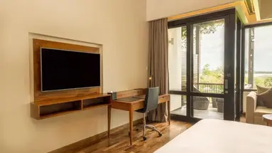 DoubleTree by Hilton Weerawila Rajawarna Resort