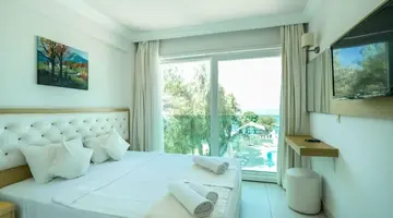 DRAGUT POINT NORTH 3