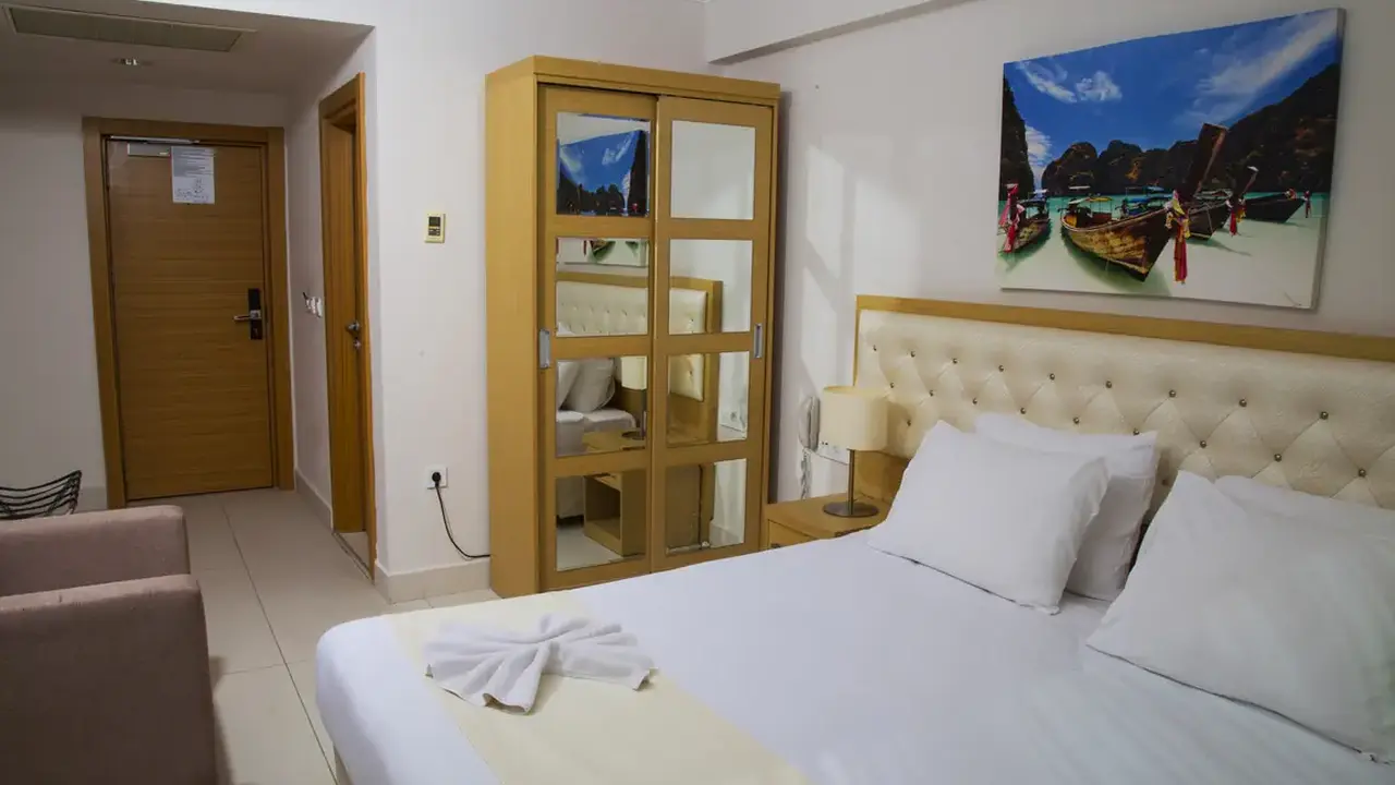 DRAGUT POINT NORTH HOTEL