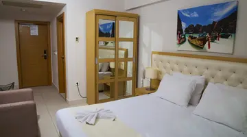 DRAGUT POINT NORTH HOTEL