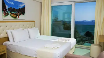 DRAGUT POINT NORTH HOTEL
