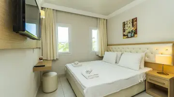 DRAGUT POINT NORTH HOTEL
