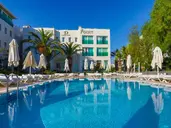 DRAGUT POINT NORTH HOTEL