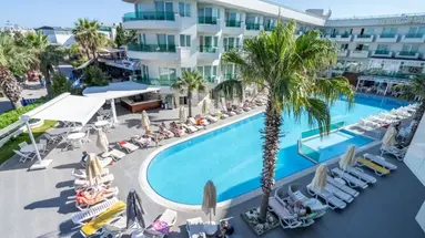DRAGUT POINT SOUTH HOTEL