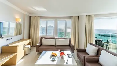 DRAGUT POINT SOUTH HOTEL