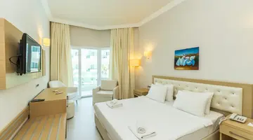 DRAGUT POINT SOUTH HOTEL