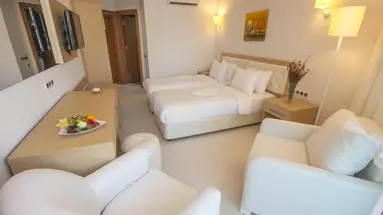 DRAGUT POINT SOUTH HOTEL