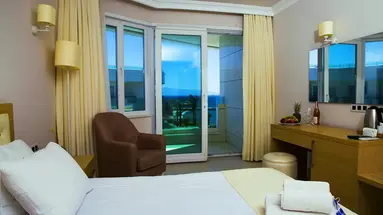 DRAGUT POINT SOUTH HOTEL