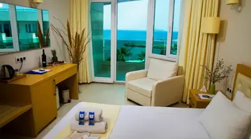 DRAGUT POINT SOUTH HOTEL