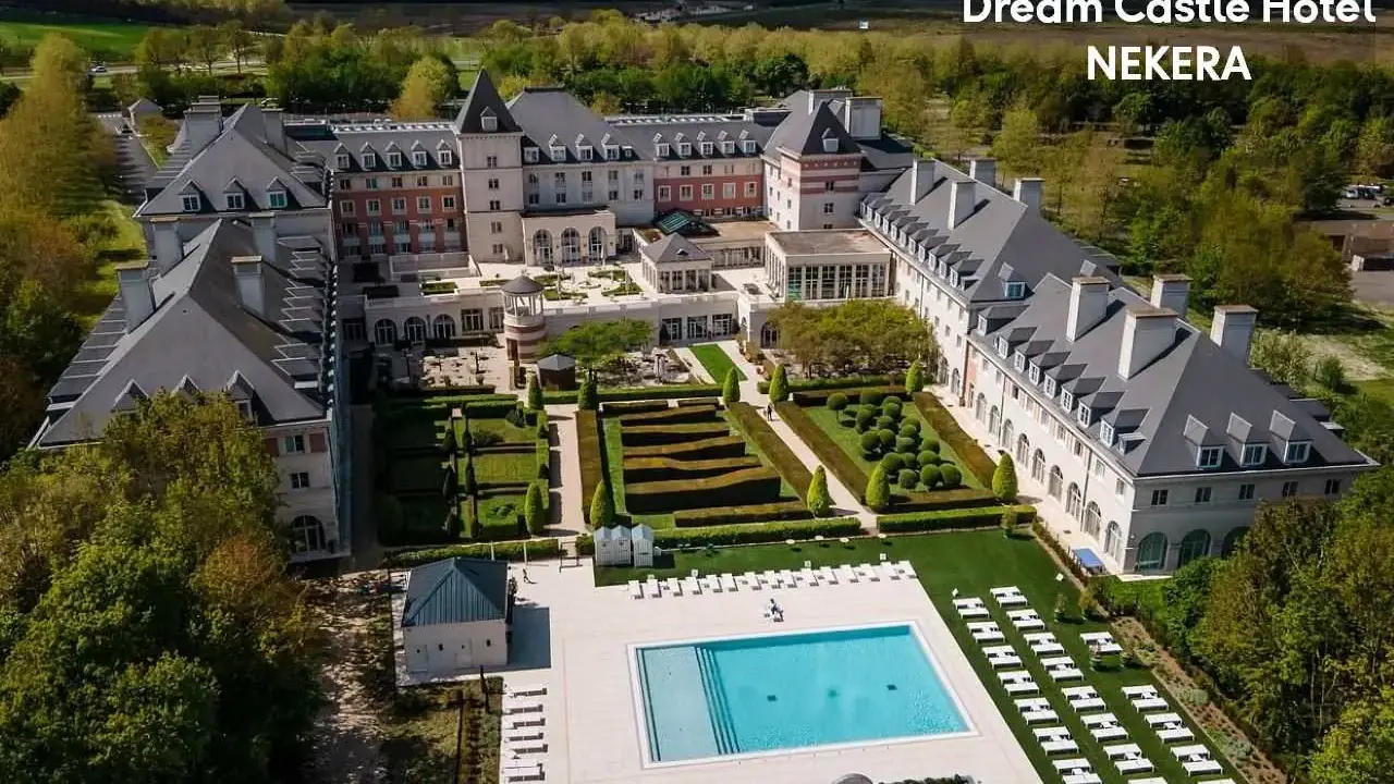 Dream Castle Hotel
