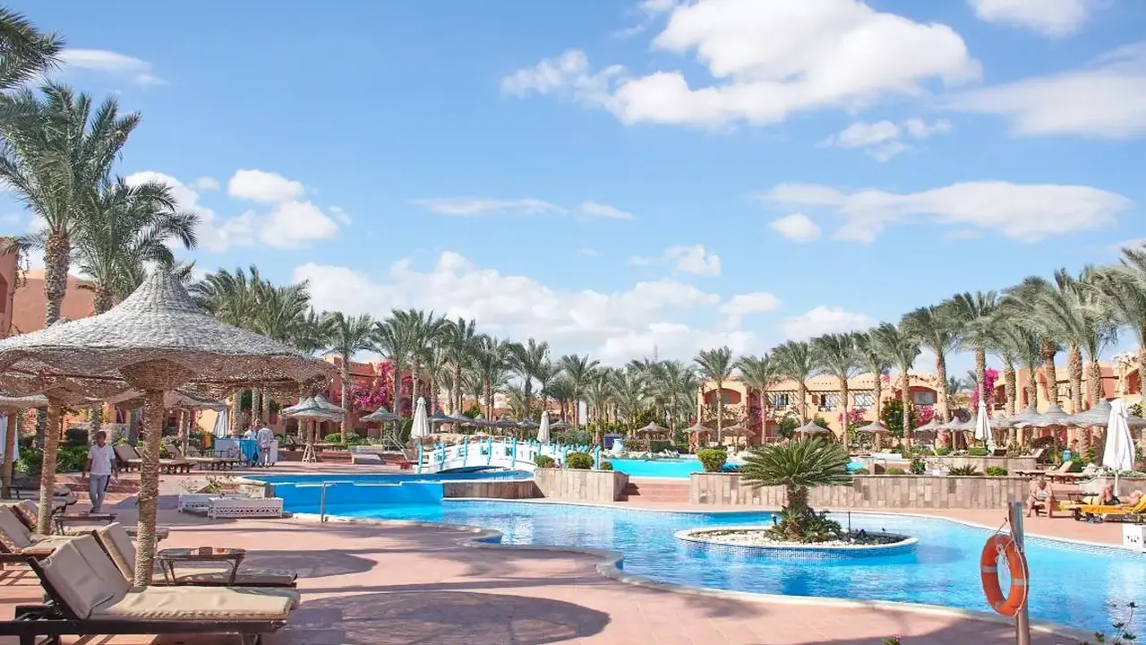 DREAM LAGOON & AQUA PARK RESORT