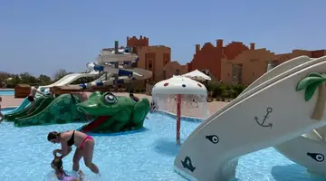 Dream Lagoon & Aqua Park - Resort