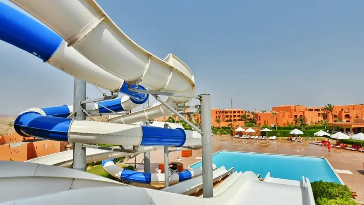 DREAM LAGOON & AQUA PARK RESORT