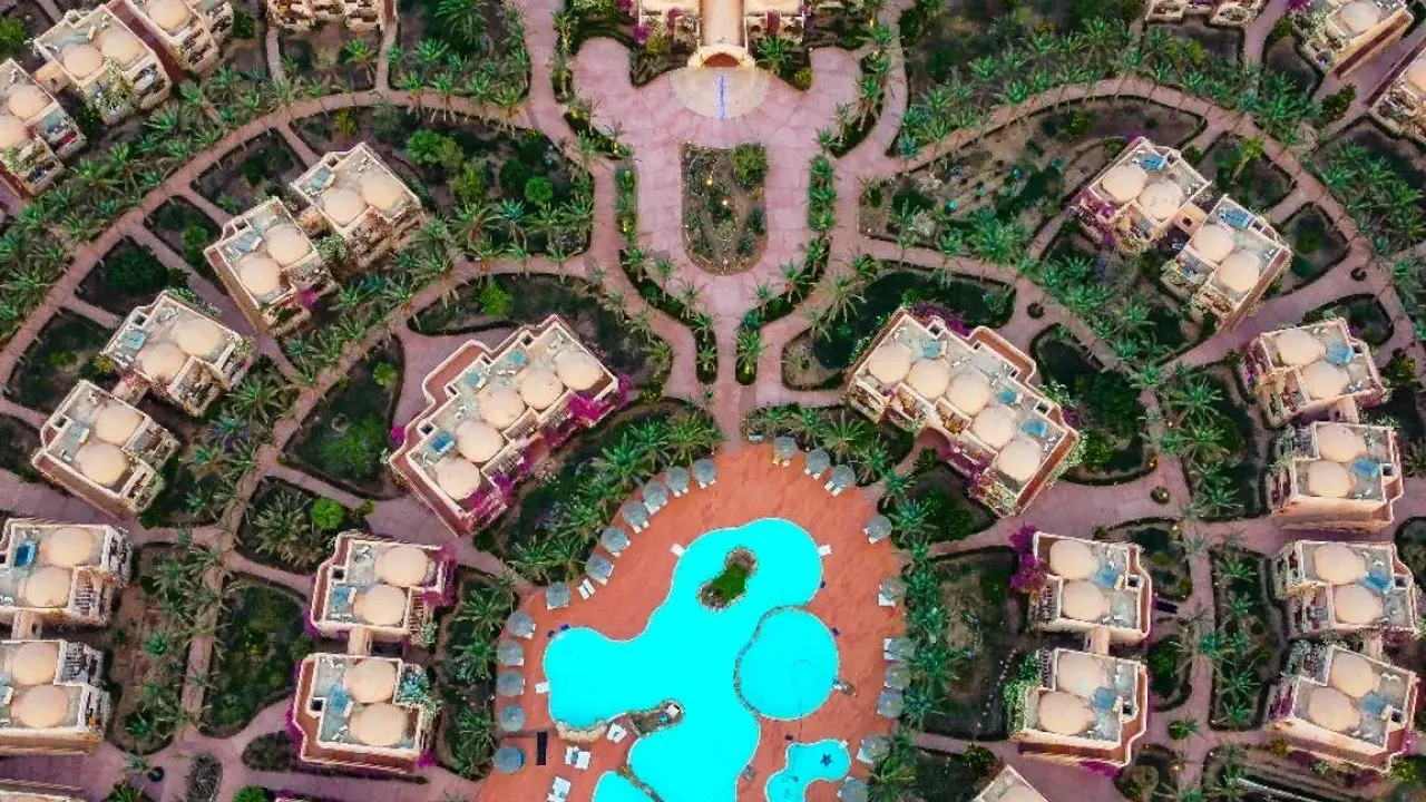 DREAM LAGOON & AQUA PARK RESORT