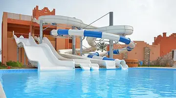 DREAM LAGOON BEACH & AQUAPARK