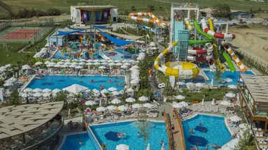 DREAM WORLD AQUA