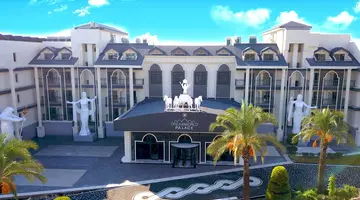 Dream World Palace