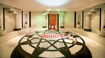 Dream World Palace