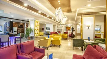 DREAM WORLD RESORT & SPA