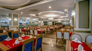 DREAM WORLD RESORT & SPA