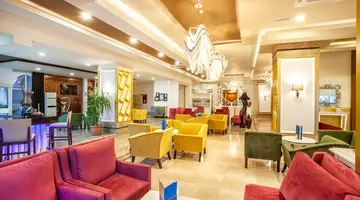 DREAM WORLD RESORT & SPA