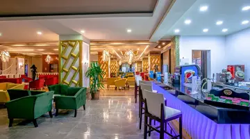 DREAM WORLD RESORT & SPA