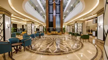 DREAM WORLD RESORT & SPA