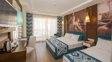 DREAM WORLD RESORT & SPA
