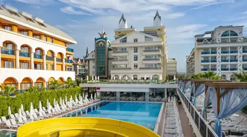 DREAM WORLD RESORT & SPA
