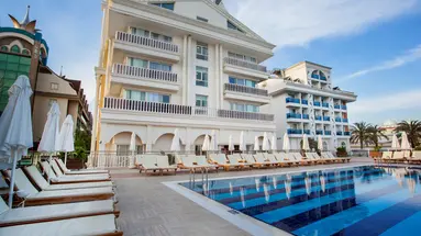 DREAM WORLD RESORT & SPA