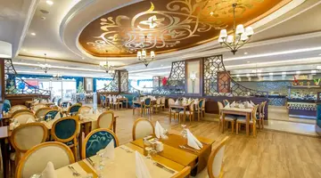 DREAM WORLD RESORT & SPA