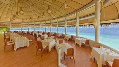 Dreamland Maldives - The Unique Sea & Lake Resort Spa