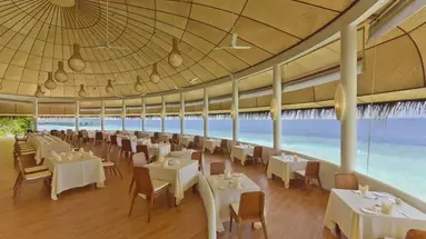 Dreamland Maldives - The Unique Sea & Lake Resort Spa