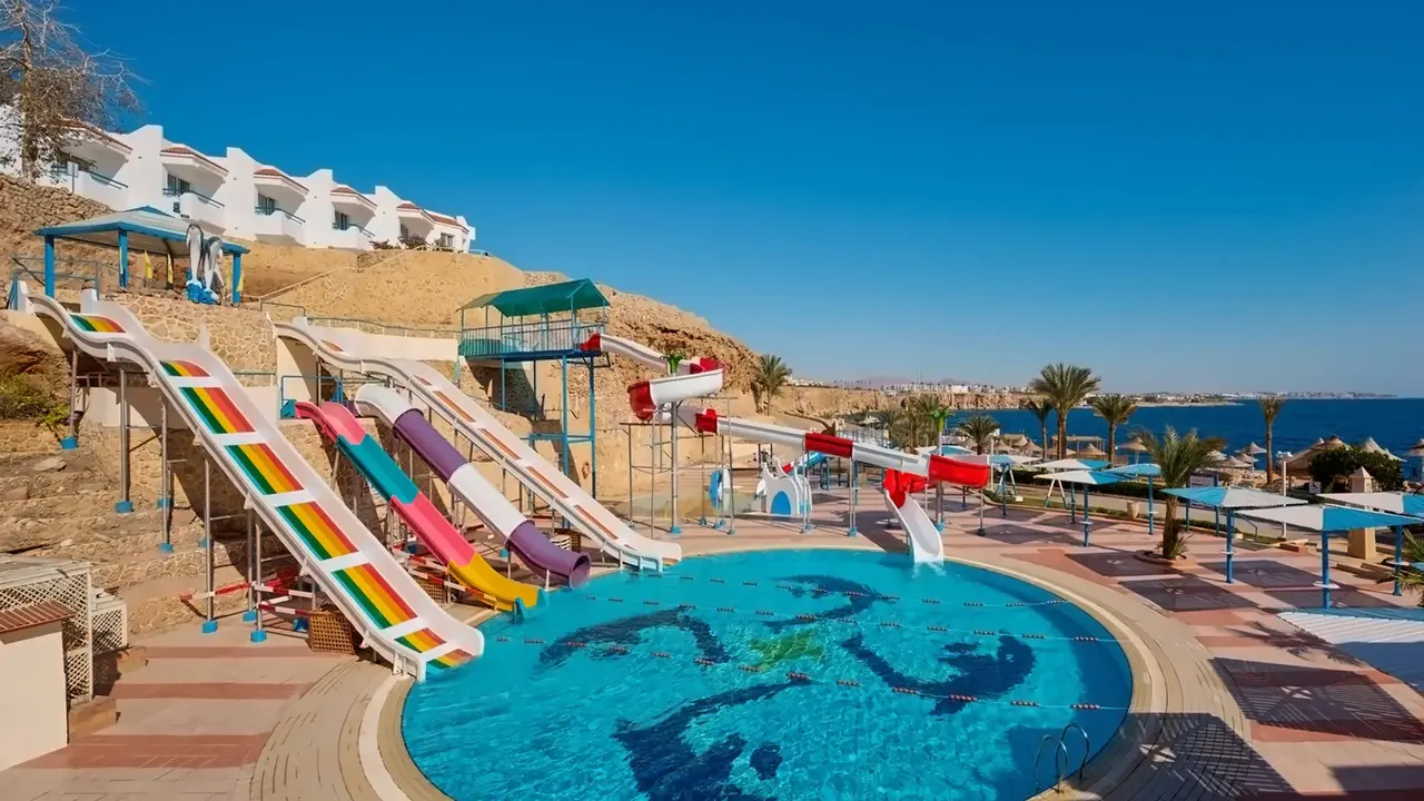 Dreams Beach Resort