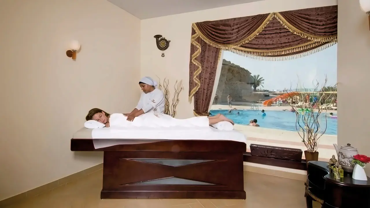 Dreams Beach Resort