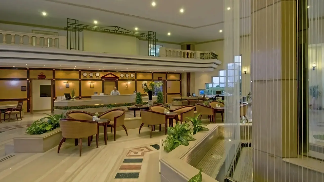Dreams Beach Resort