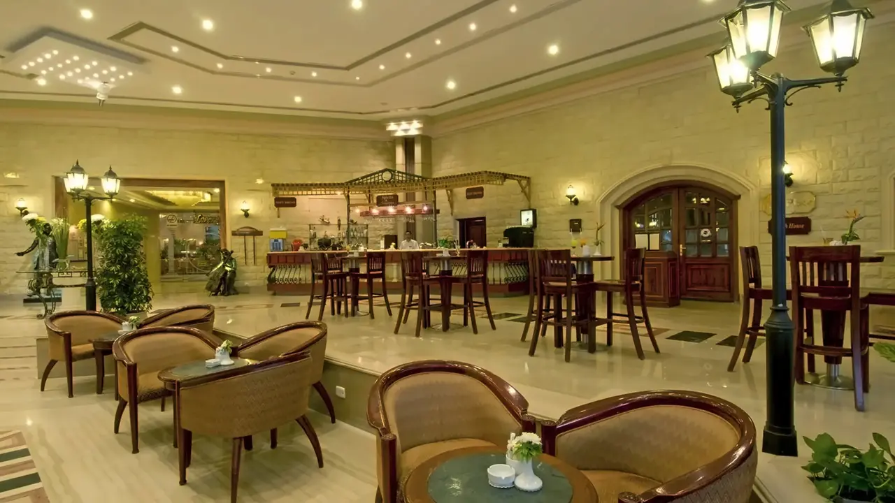 Dreams Beach Resort