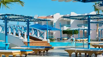 Dreams Beach Resort