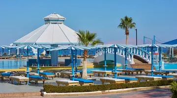 Dreams Beach Resort