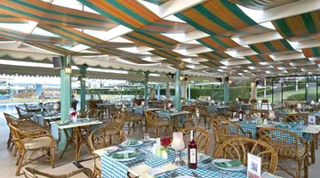 DREAMS BEACH RESORT