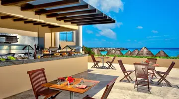 Dreams Jade Resort & Spa