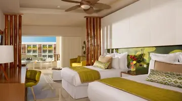 Dreams ONYX RESORT & SPA