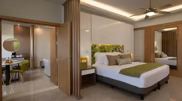 Dreams ONYX RESORT & SPA