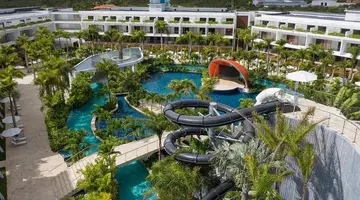 Dreams ONYX RESORT & SPA