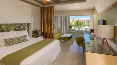 Dreams ONYX RESORT & SPA