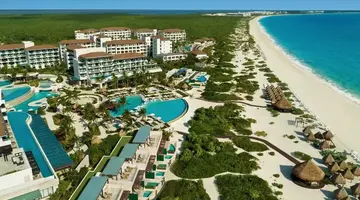 Dreams PLAYA MUJERES GOLF & SPA RESORT