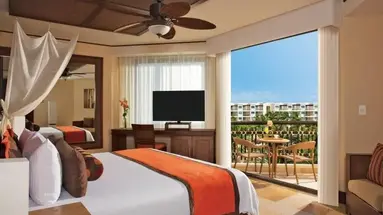 Dreams Riviera Cancun Resort & Spa