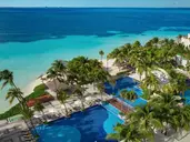 Dreams SANDS CANCUN RESORT & SPA
